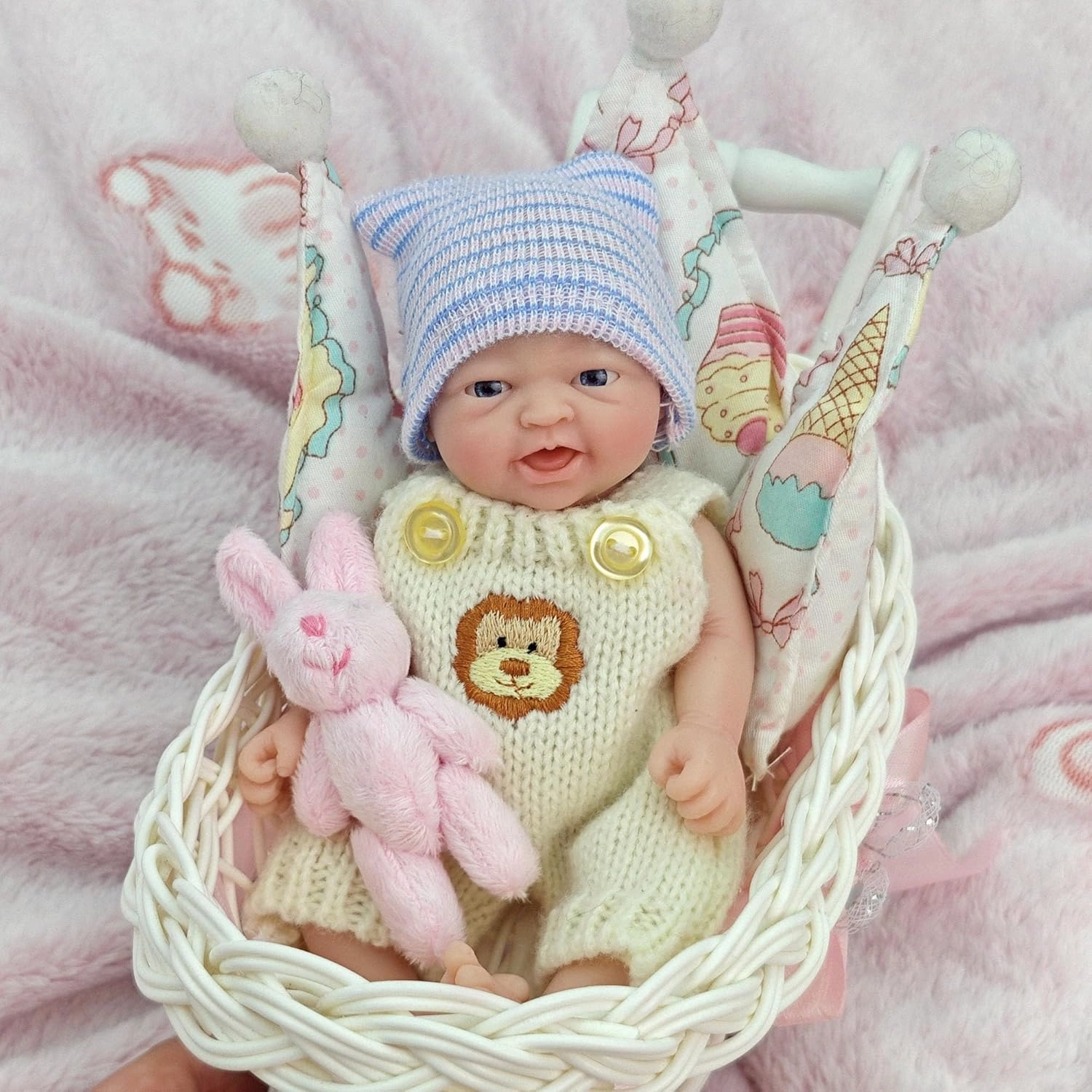 7" Mini Reborn Baby Dolls Girl, Realistic Soft Silicone Newborn Baby Doll, Real Full Body Silicone Reborn Baby Dolls with Feeding Accessories &Gift Box