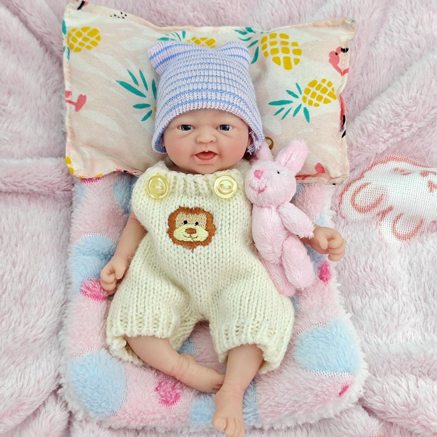 7" Mini Reborn Baby Dolls Girl, Realistic Soft Silicone Newborn Baby Doll, Real Full Body Silicone Reborn Baby Dolls with Feeding Accessories &Gift Box