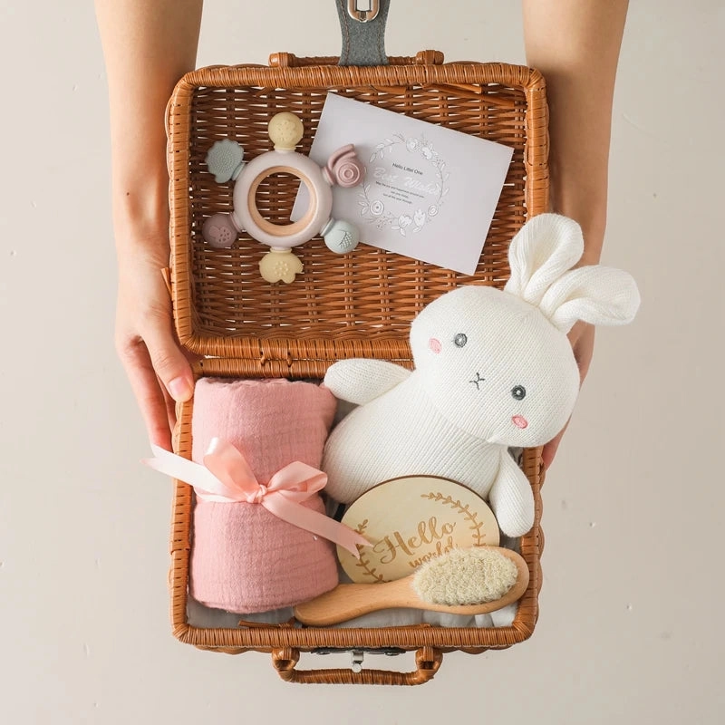 Baby Crochet Bear Teething Toys Cotton Towel Gift Box Bath Toys Set