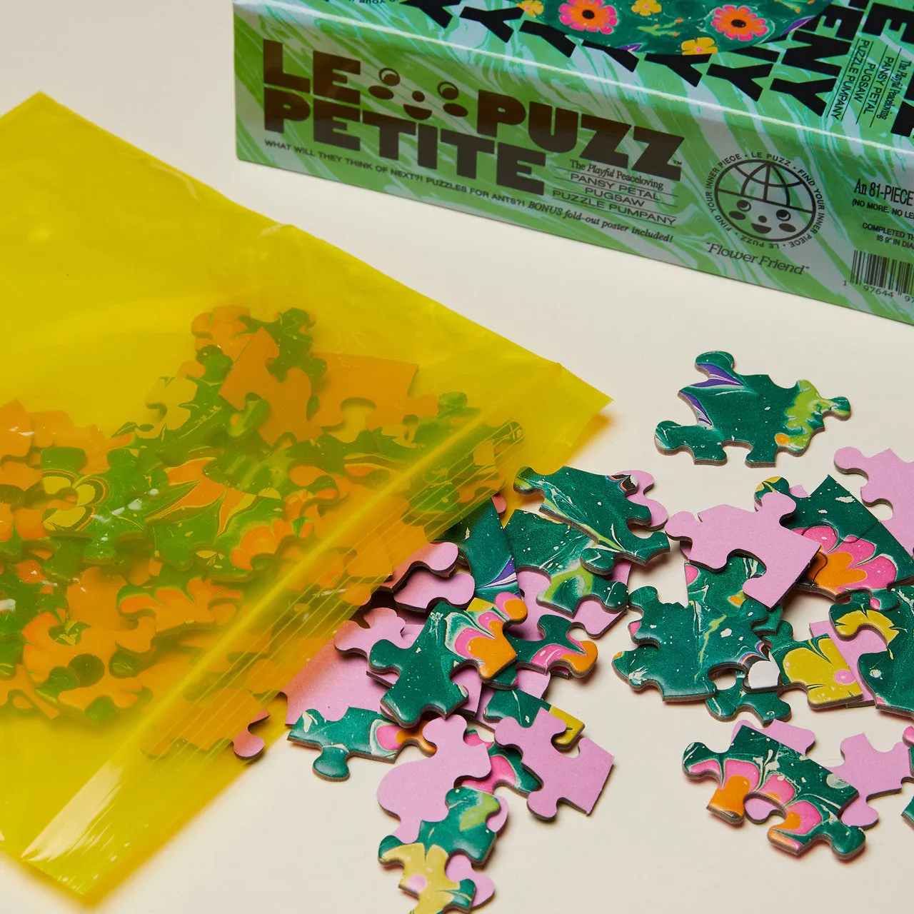 Flower Friend 81 Piece Mini Puzzle