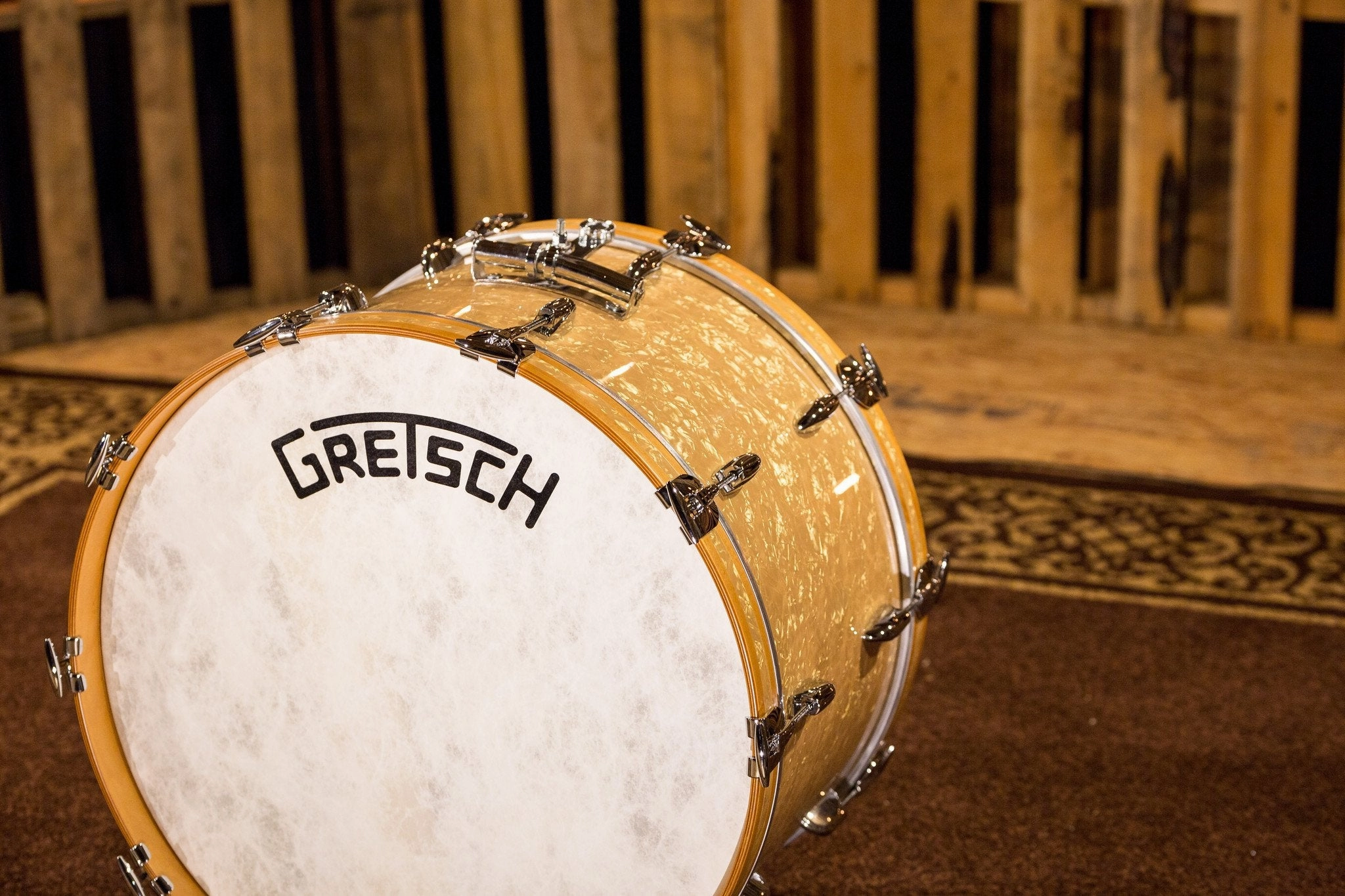 Gretsch Broadkaster 14x24 Bass Drum Antique Pearl  (Vintage Build)