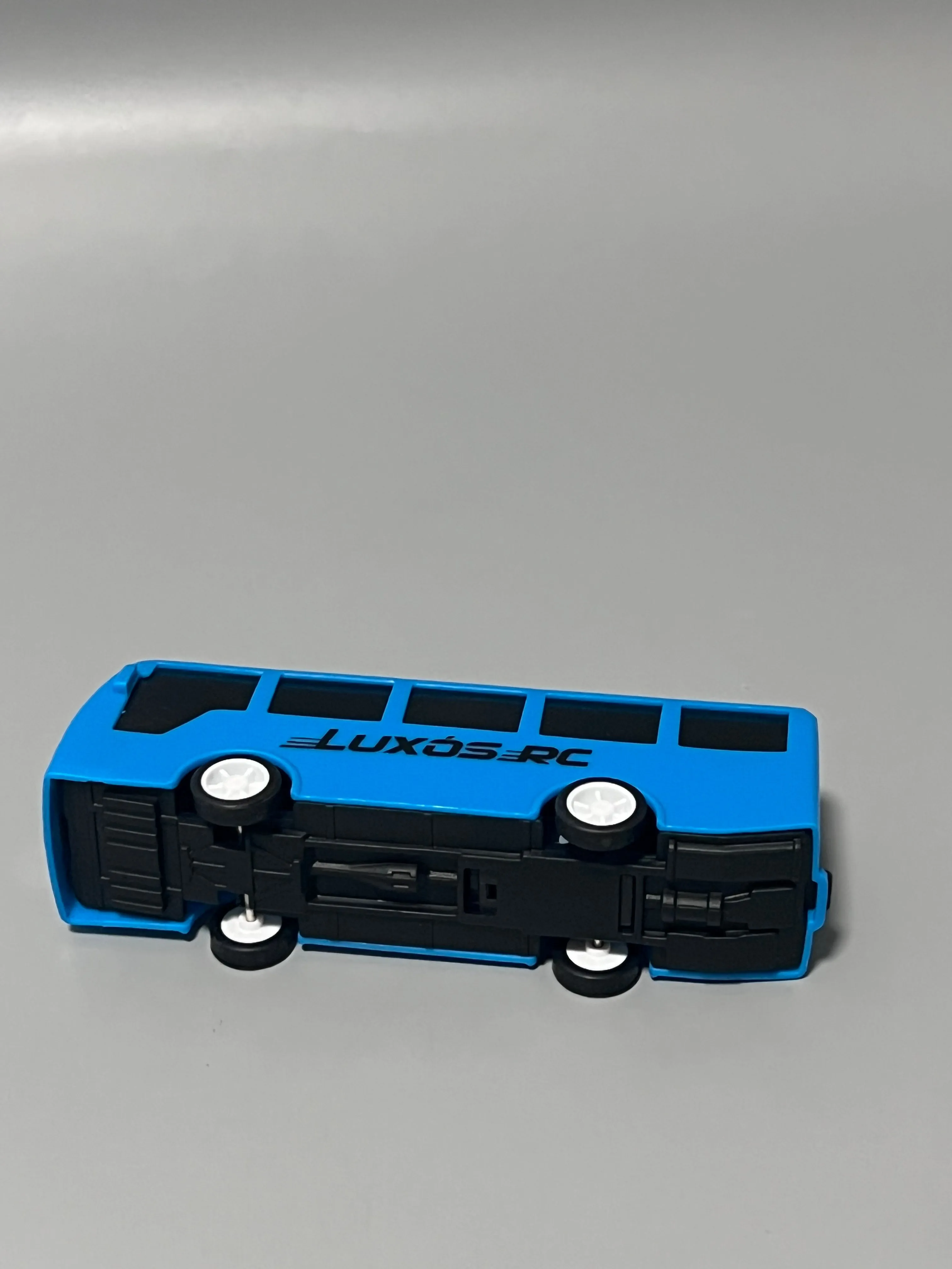 Luxos RC Toy Car, Mini Blue Bus Design, Remote-Controlled Vehicle, Compact Size 8 x 4 x 3 cm