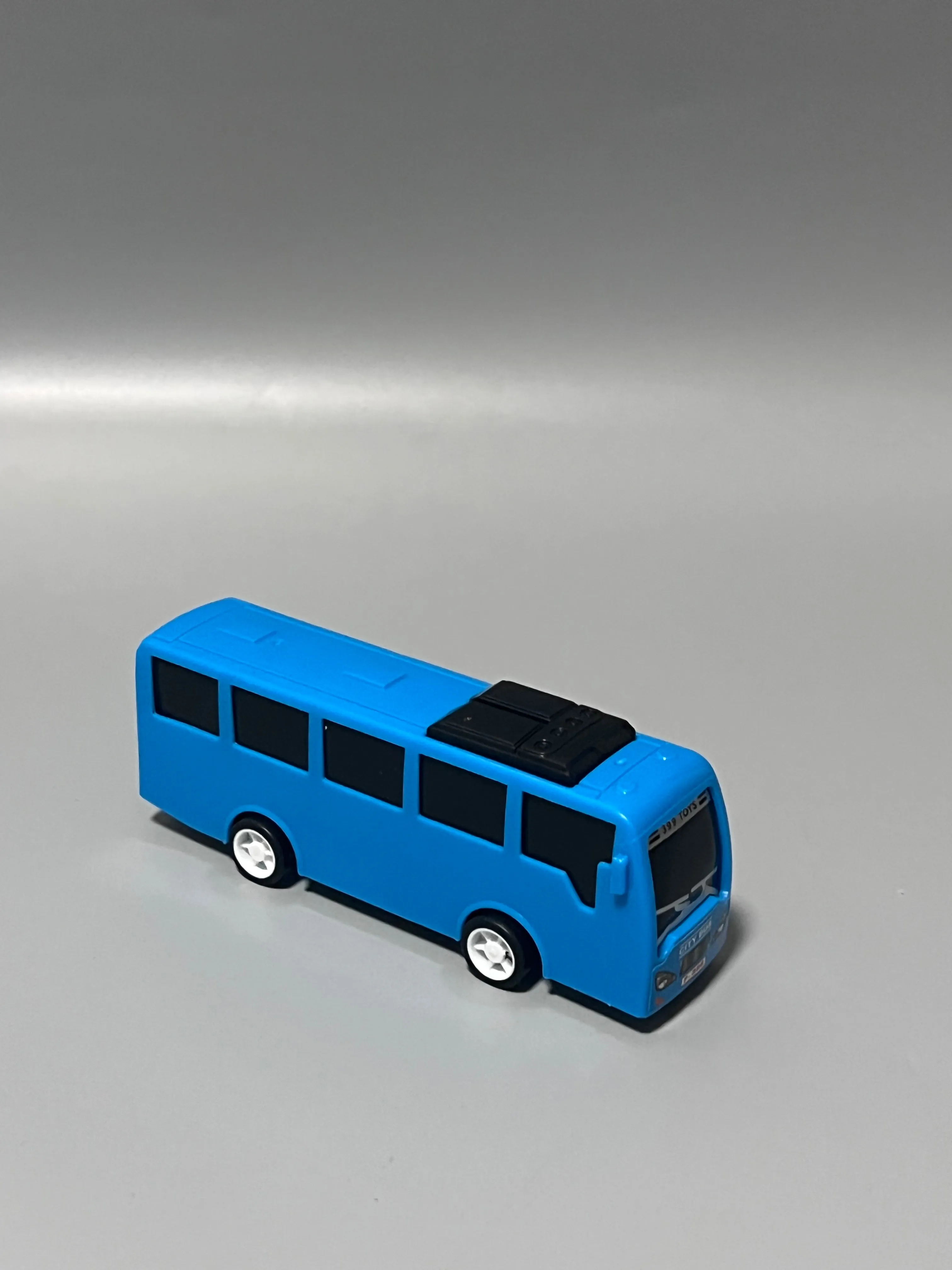 Luxos RC Toy Car, Mini Blue Bus Design, Remote-Controlled Vehicle, Compact Size 8 x 4 x 3 cm