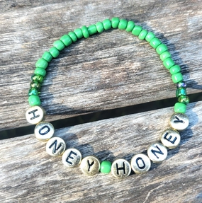 MAMMA MIA "Honey Honey" Beaded Letter Bracelet
