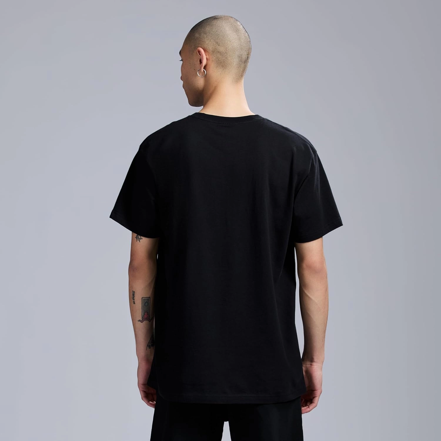 Men's X NBA Officially Licensed Graphic Short Sleeve Lightweight Classic Crew Neck Cotton T-Shirt