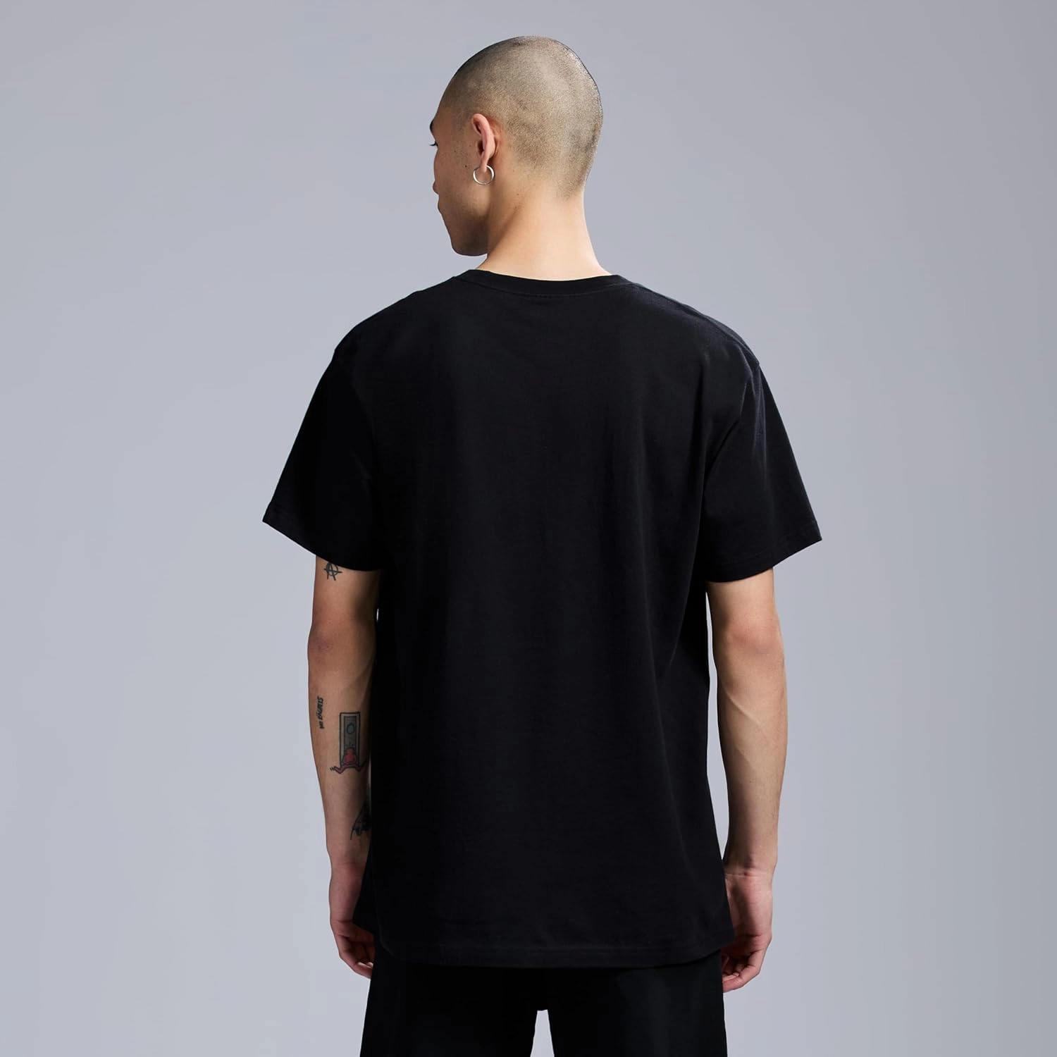 Men's X NBA Officially Licensed Graphic Short Sleeve Lightweight Classic Crew Neck Cotton T-Shirt