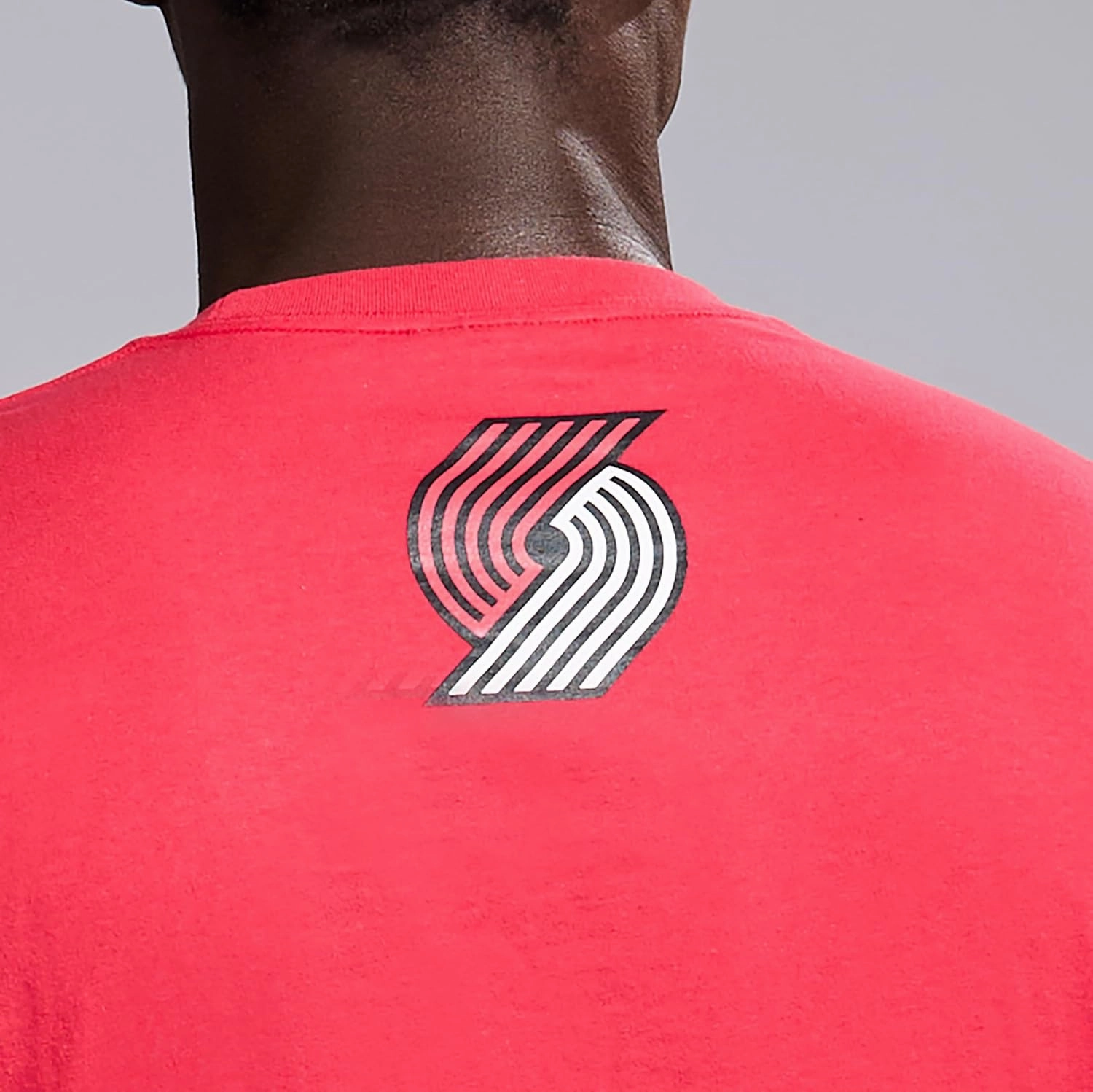 Men's X NBA Officially Licensed Graphic Short Sleeve Lightweight Crew Neck Cotton Team T-Shirt
