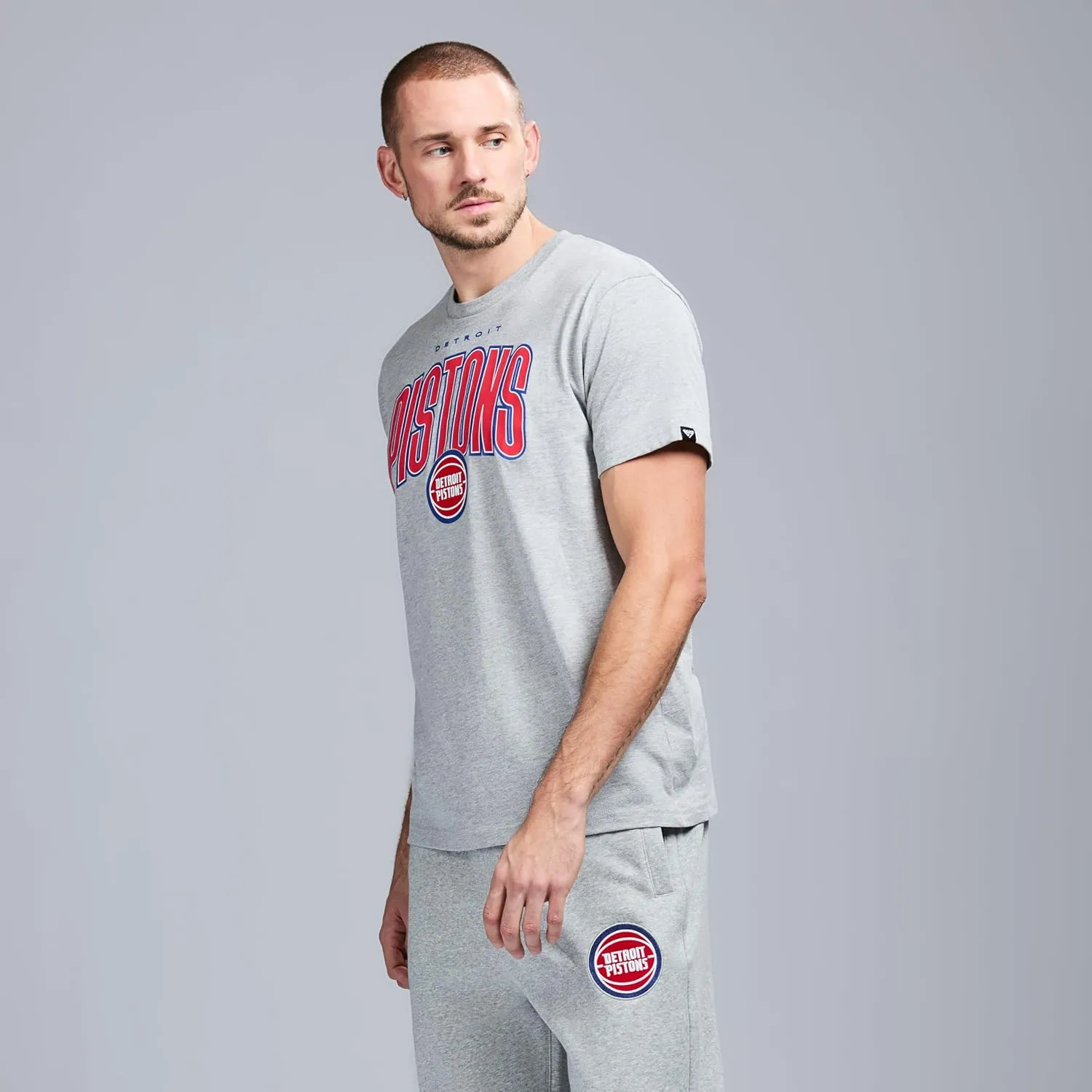 Men's X NBA Officially Licensed Graphic Short Sleeve Lightweight Classic Crew Neck Cotton T-Shirt