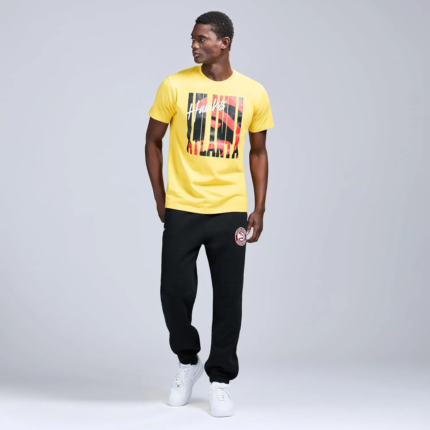 Men's X NBA Officially Licensed Graphic Short Sleeve Lightweight Crew Neck Cotton Team T-Shirt