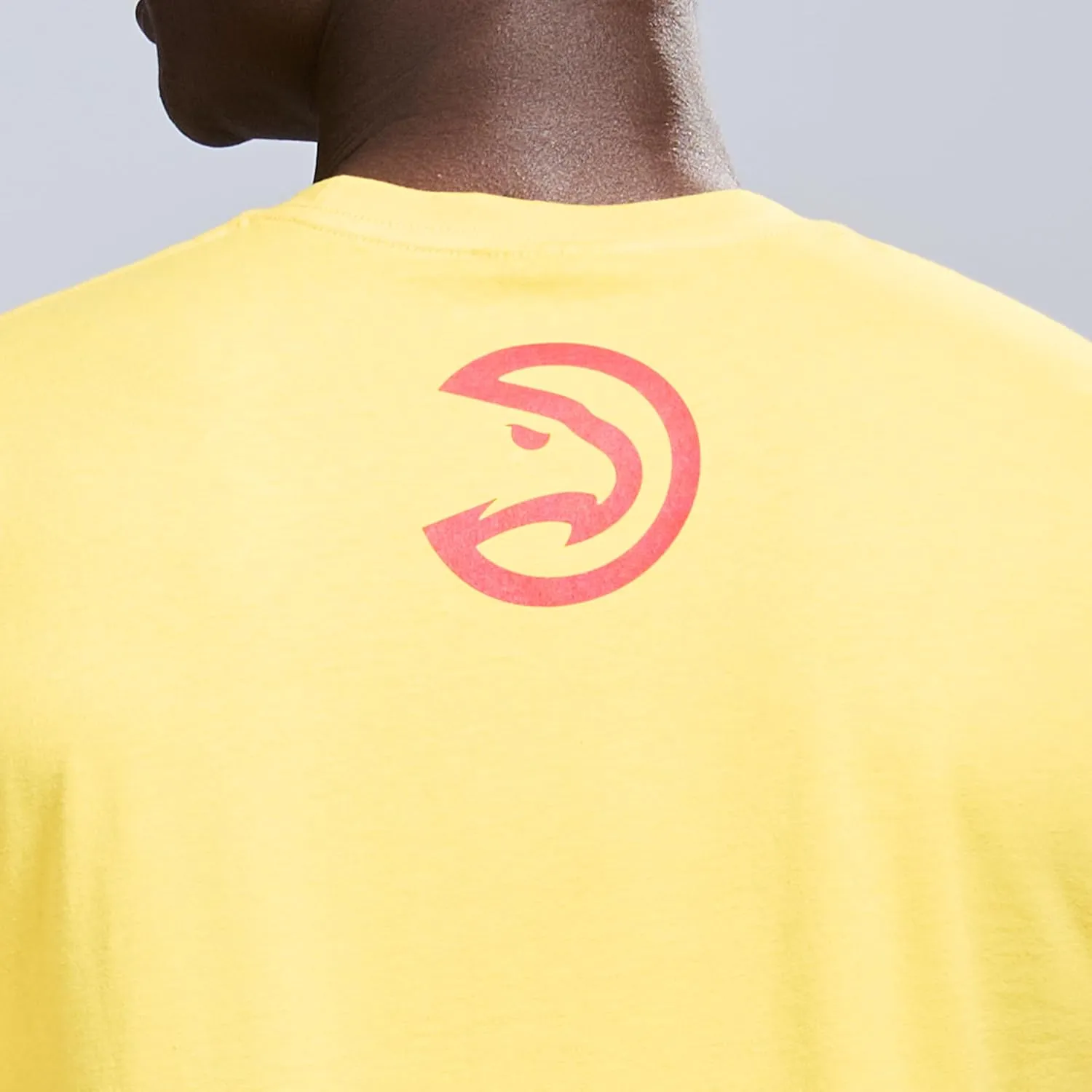 Men's X NBA Officially Licensed Graphic Short Sleeve Lightweight Crew Neck Cotton Team T-Shirt