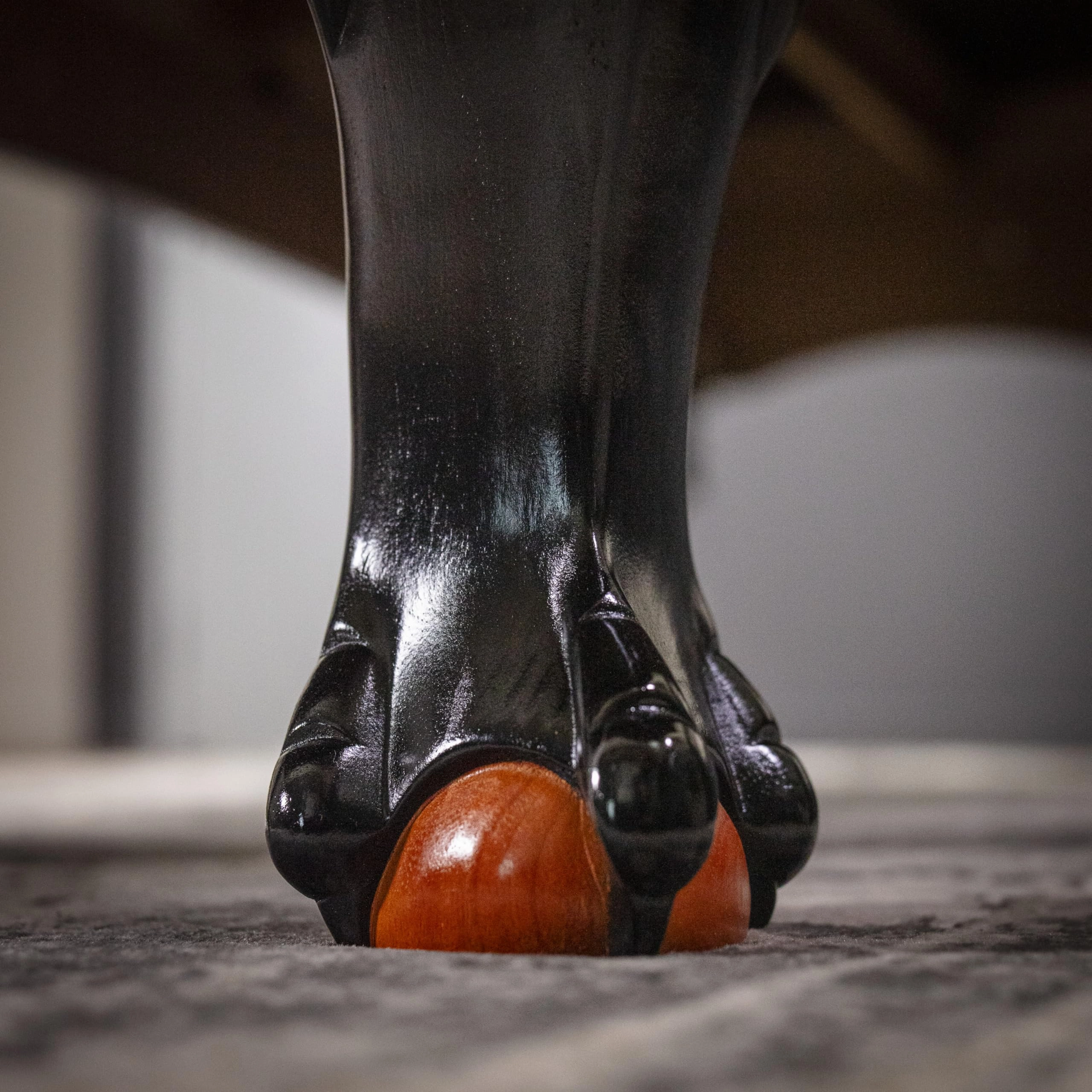 Minnesota Fats 8' Covington Billiard Table with Carved Solid-Wood Legs and Antiqued Wood Finish