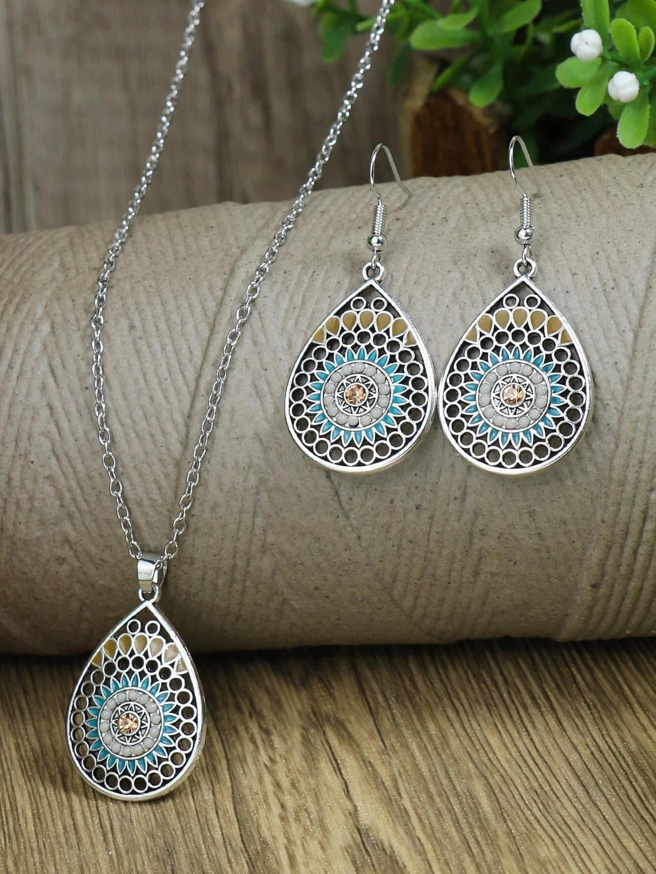 Painted Teardrop Pendant Necklace & Earring Set