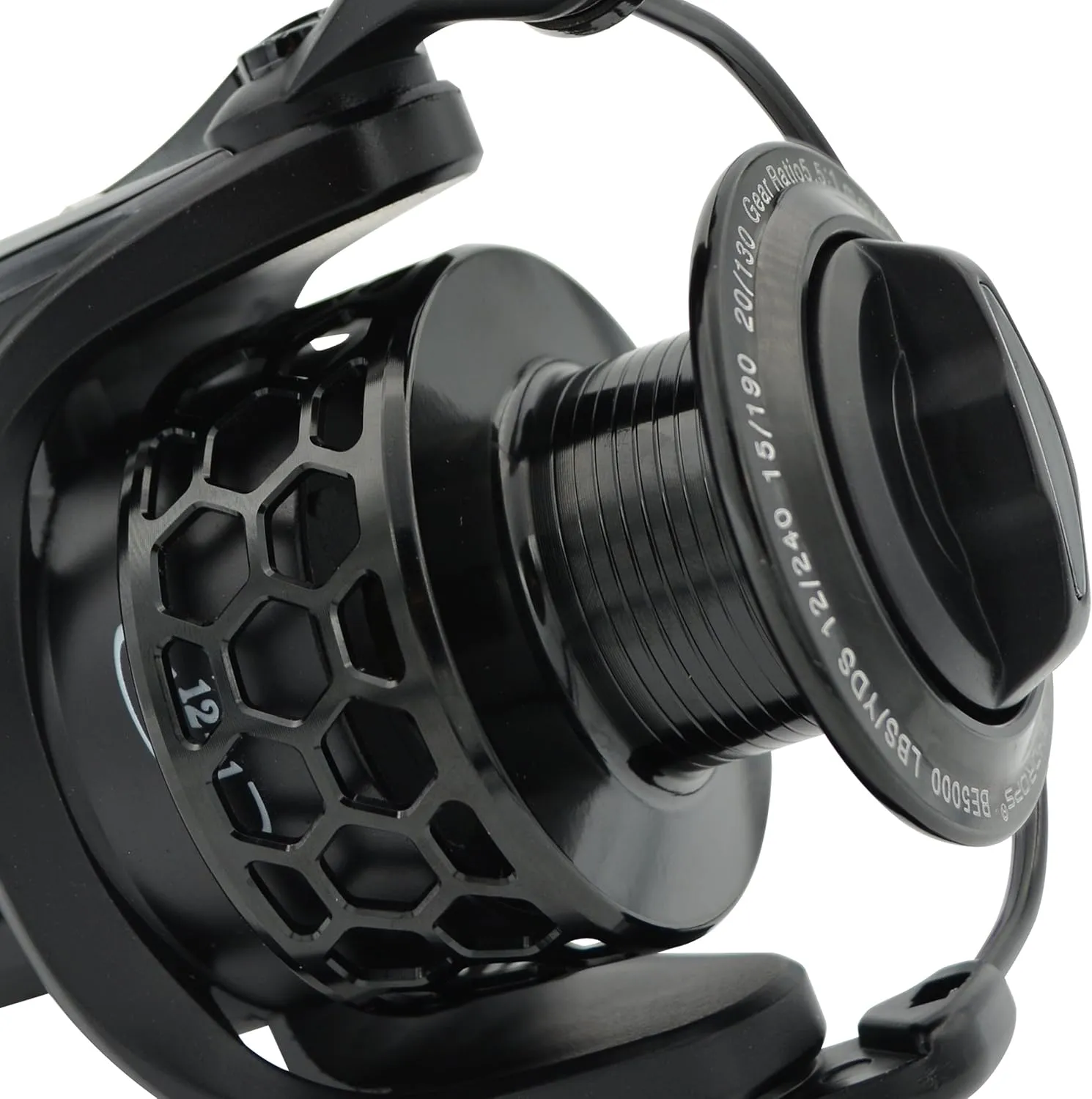 Spinning Fishing Reels 12 1BB Ultra Lightweight Carved Aluminum Spool Reels Affordable Smooth Spinning Reels