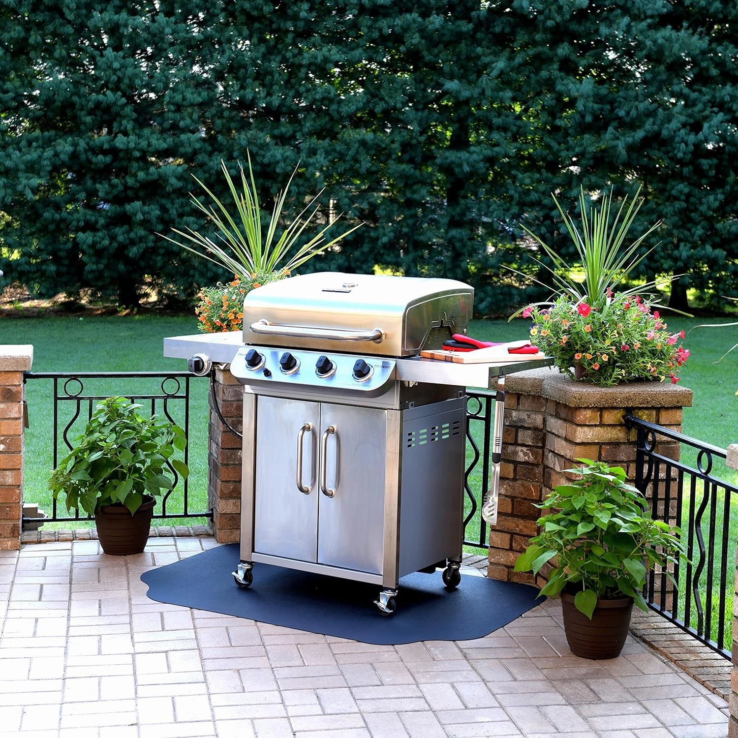 Under the Grill Protective Deck and Patio Mat, 36 x 56 inches,Black