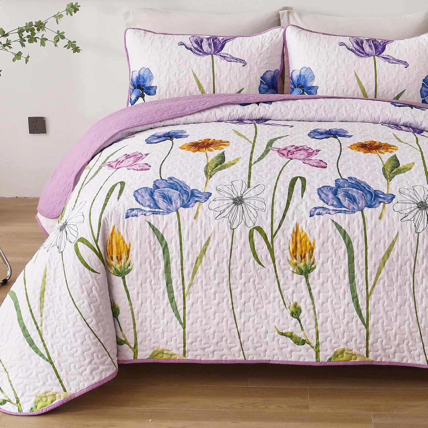 WONGS BEDDING Purple Quilt Set King,3 Pieces Purple Blue Floral Bedspread Coverlet Set, Lightweight Spring Farmhouse Cute Botanical Quilts Bedding Set (104"x90")